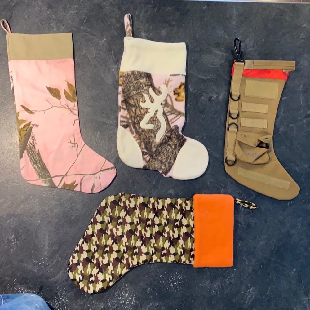 4 full size Christmas Stockings!